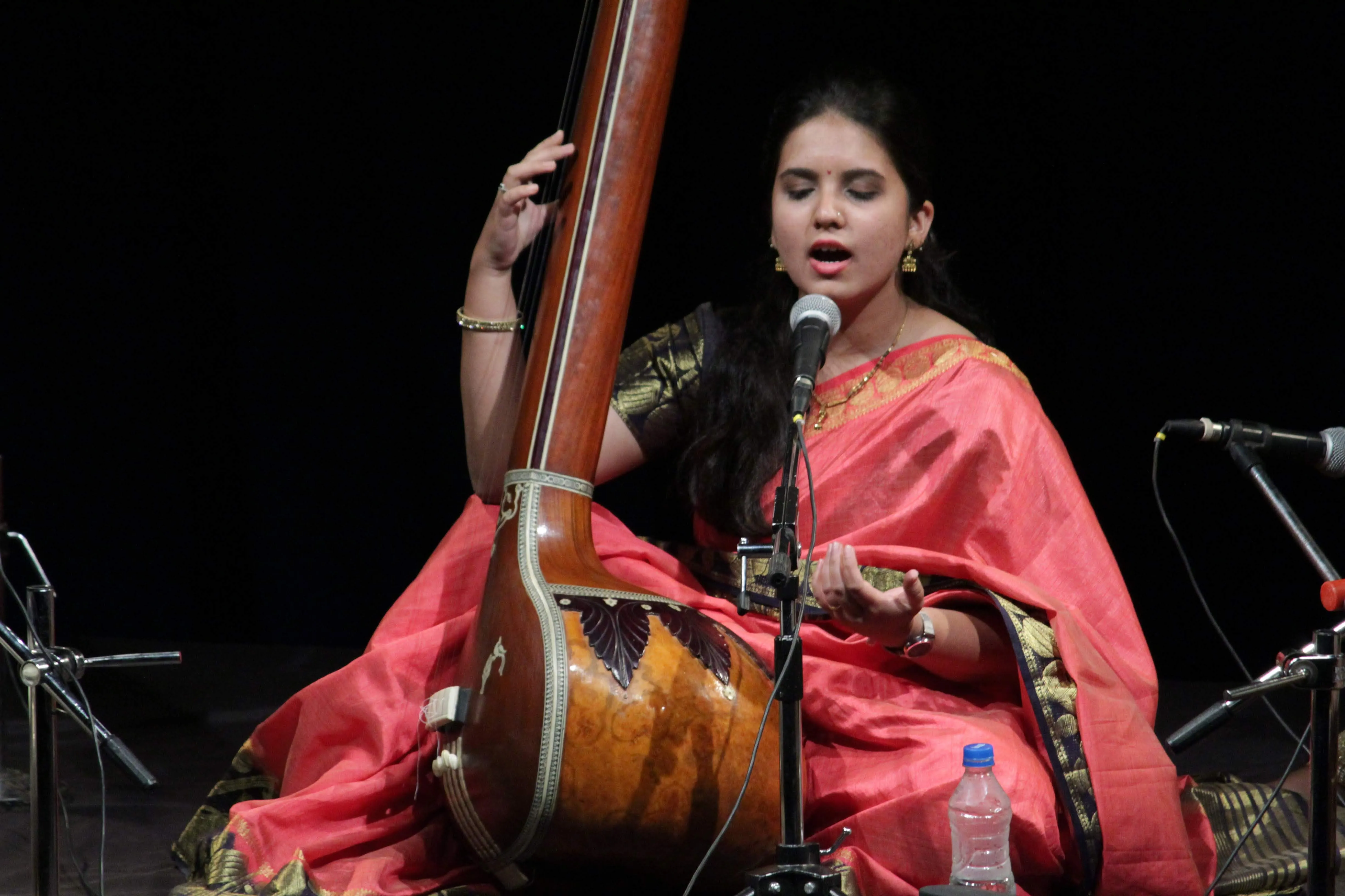 Performing at ShuddhaNaad.2wTaovm6